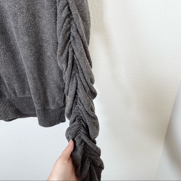 Chaser Shirred Sleeve Sweatshirt Sz Medium - Picture 9 of 15